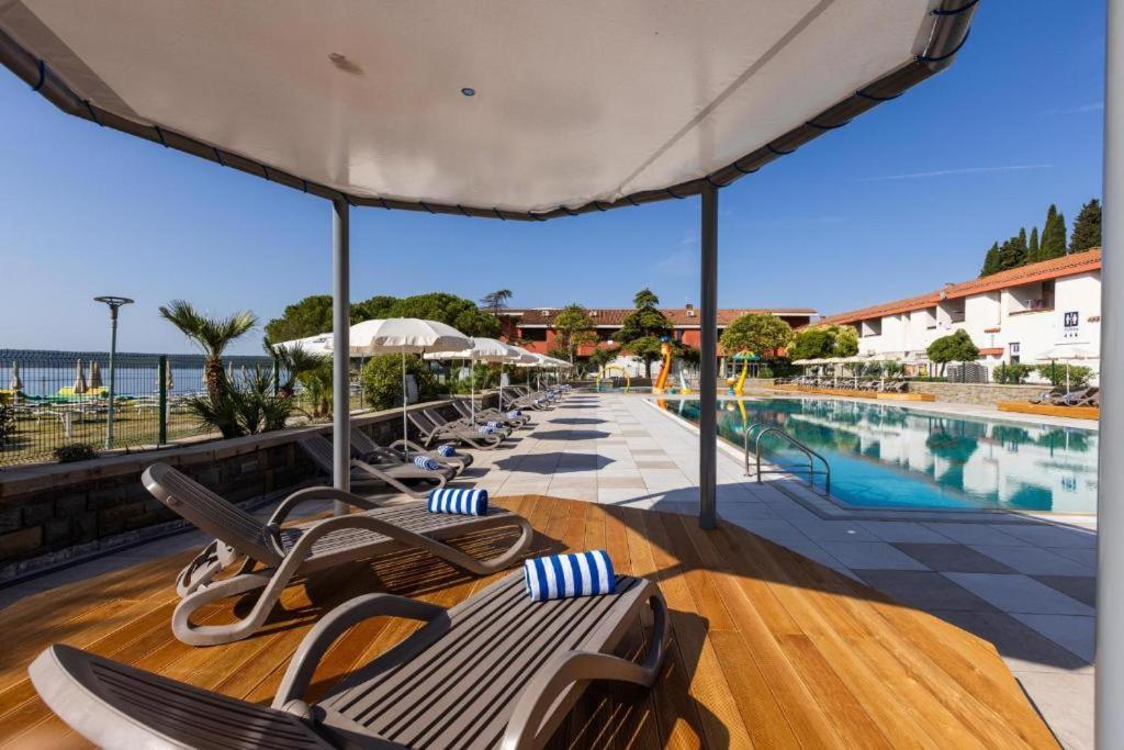 Apartments Vila Barka Portorož Exterior foto